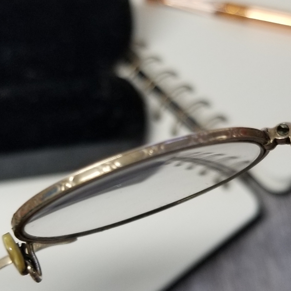AO Cortland Antique gold wire rims glasses - Picture 2 of 10